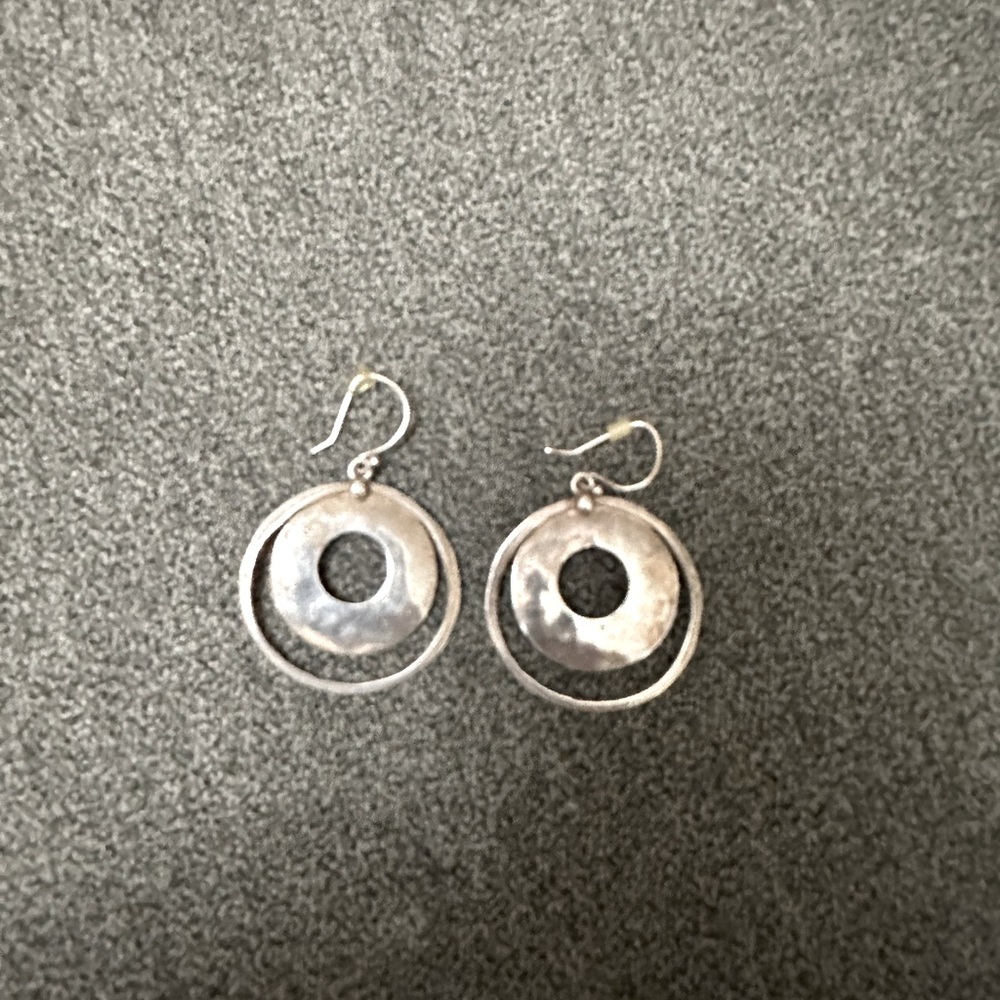 Silpada Perspective Hammered Double Circle Earrings